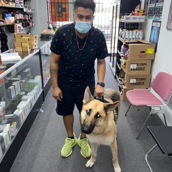 Smoke & Cell - Eddy & Mason - Vape Shops Near Me - Rosharon, Texas