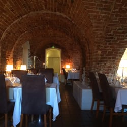 Raatihuoneen Kellari - The restaurant
