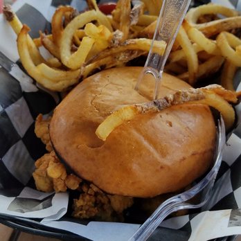 SmacNally's - Oyster po'boy - Seafood Near Me - Ocracoke, North Carolina