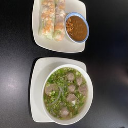Phở Cali Restaurant - Pho meatballs