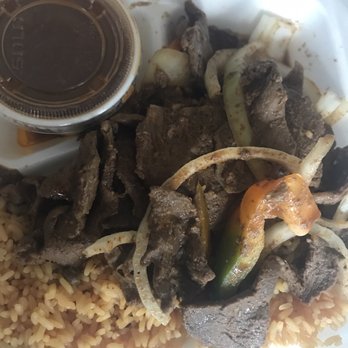 Mi Casita Restaurant - Combination with pepper steak, yellow rice and beans. Medium size. - Spanish Near Me - Syracuse, New York Mi Casita Restaurant - Combination with pepper steak, yellow rice and beans. Medium size. - Spanish Near Me - Syracuse, New York