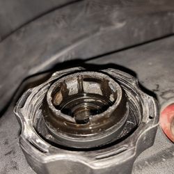 AutoZone Auto Parts - This is my old radiator cap. It's missing part of the middle piece