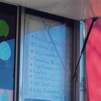El Buen Gusto Pupuseria - Daily specials menu - Food Trucks Near Me - Austin, Texas