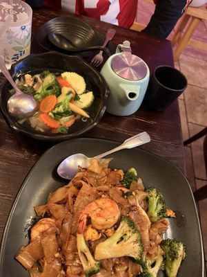 JakkaPat Thai Restaurant by null