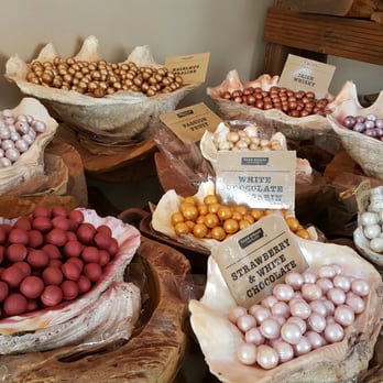 Dark Sugars Chocolates - Chocolatiers & Shops Near Me - London, XGL