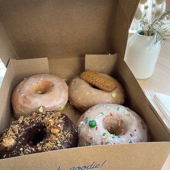 Hook And Press Donuts - Delicious donuts - Donuts Near Me - Santa Barbara, California Hook And Press Donuts - Delicious donuts - Donuts Near Me - Santa Barbara, California