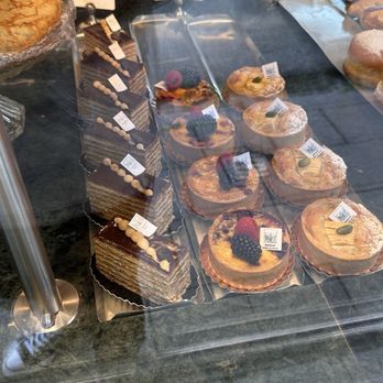 Schaeverbeke - Auslage - Patisserie/Cake Shop Near Me - Bruges, VWV