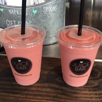Juice Bar - The Gulch - Strawberry banana. So refreshing - Vegetarian Near Me - Nashville, Tennessee