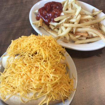 Skyline Chili - Dog with to much cheese - Desserts Near Me - Lexington, Kentucky Skyline Chili - Dog with to much cheese - Desserts Near Me - Lexington, Kentucky