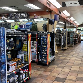 Love's Travel Stop - Gas Stations Near Me - Tulare, California