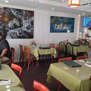 Pho Nam - Inside - Vietnamese Near Me - Honolulu, Hawaii