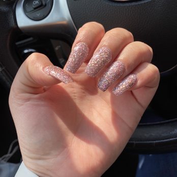 ProTop Nails - Last nails day 4. Not worth $70!!! - Nail Salons Near Me - Roseville, California