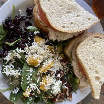 Crossroads Cafe - California chicken sandwich - Cafes Near Me - Joshua Tree, California Crossroads Cafe - California chicken sandwich - Cafes Near Me - Joshua Tree, California