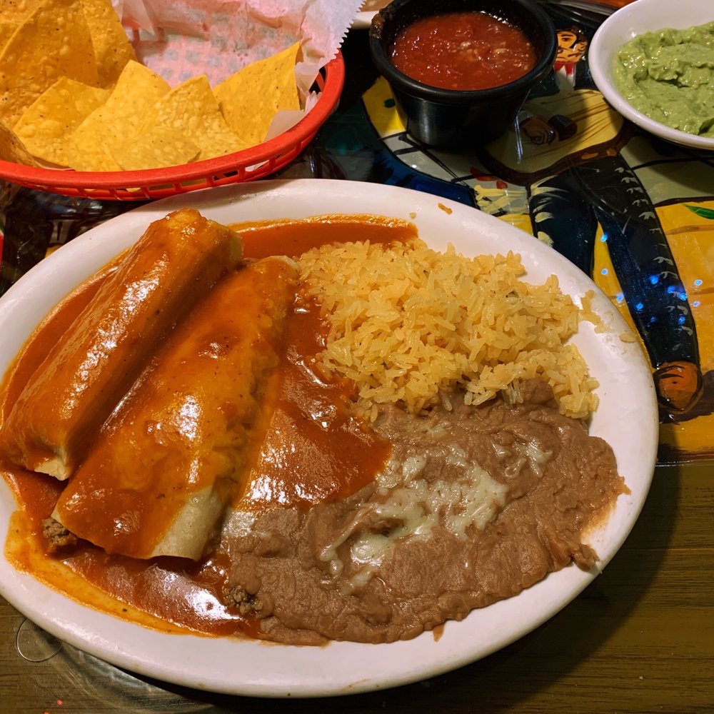 Las Palmas Mexican Restaurant - Dinner combination 8- beef enchilada, tamale, rice and beans - Mexican Near Me - Durham, North Carolina Las Palmas Mexican Restaurant - Dinner combination 8- beef enchilada, tamale, rice and beans - Mexican Near Me - Durham, North Carolina