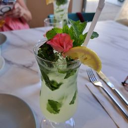 Homemade lemonade with mint and pineapple fried rice with crab Homemade lemonade with mint and pineapple fried rice with crab