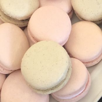 Y-Vi's Artisan Sweets - Vanilla, strawberry champagne and strawberry lemon macarons - Desserts Near Me
