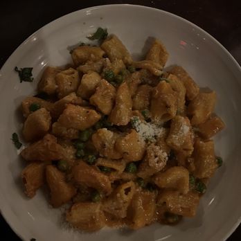 Five Restaurant - Rigatoni Monterosa (5/5) - Italian Near Me - Fresno, California Five Restaurant - Rigatoni Monterosa (5/5) - Italian Near Me - Fresno, California