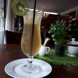 Morgenland Kaffee & Teehaus - Eistee Kräuter, handaufgebrüht und köstlich