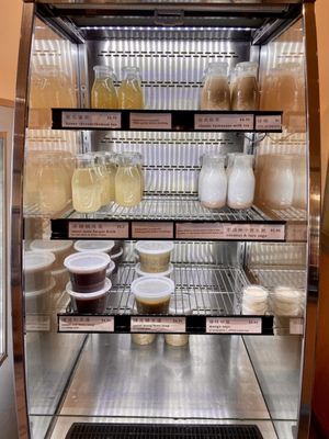 Facing East | Taiwanese Restaurant by null