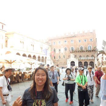 Piazza Delle Erbe - Public Plazas Near Me - Verona, VR Piazza Delle Erbe - Public Plazas Near Me - Verona, VR
