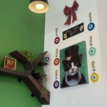 La Fontaine Cafe - Inside - Cafes Near Me - Montclair, New Jersey La Fontaine Cafe - Inside - Cafes Near Me - Montclair, New Jersey
