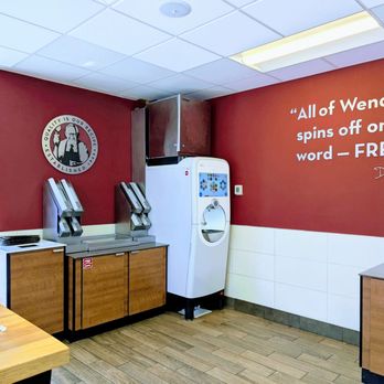 Wendy's - Self serve drink machine...100 flavor choices - Fast Food Near Me - Encinitas, California