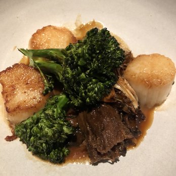 Highlands - Scallops with braised beef - New American Near Me - Detroit, Michigan