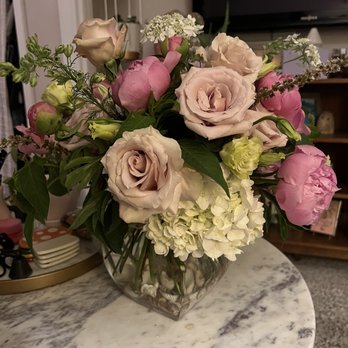 Instyle Flowers - Florists Near Me