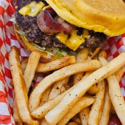 Hippo Burgers