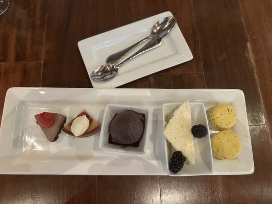 Registry Bistro by null