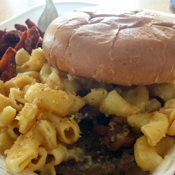 Ty's Burger House - The bacon mac and cheese burger - Burgers Near Me - Oceanside, California