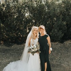Sew Diva Alterations - Wedding dresses