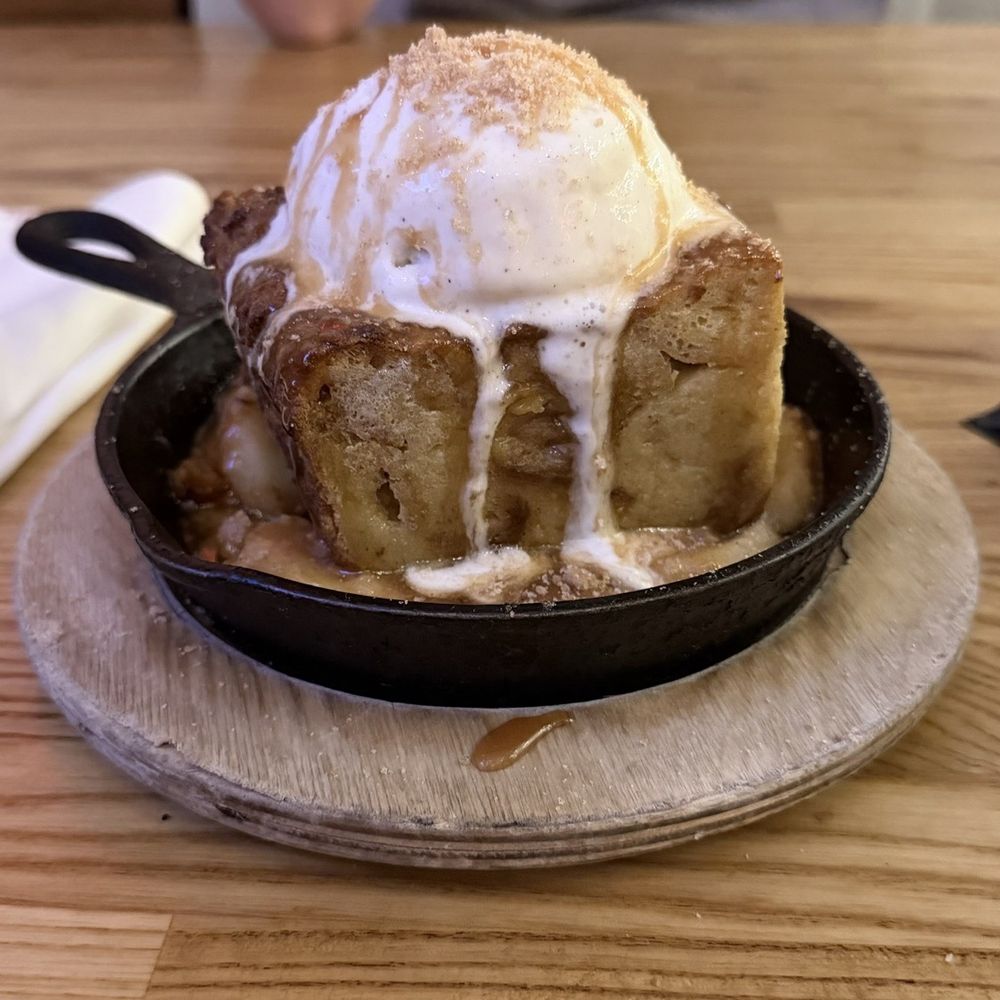Apple Cobbler Bread Pudding Apple Cobbler Bread Pudding