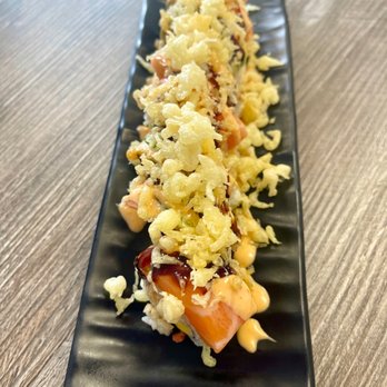 Kakuna Sushi - Mango Crunch Roll - Sushi Bars Near Me - Milpitas, California