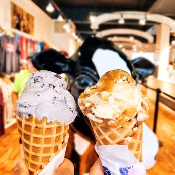 COWS - PEI blueberries and Apple flavours - Ice Cream & Frozen Yogurt Near Me - Niagara On the Lake, Ontario COWS - PEI blueberries and Apple flavours - Ice Cream & Frozen Yogurt Near Me - Niagara On the Lake, Ontario