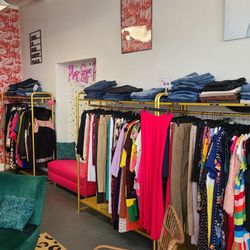 Plus Size Pretty - Interior.