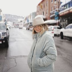 Olive & Tweed - "This is a dream come true! I love sharing Olive + Tweed's beautiful collections, Reva Grey's artisan jewelry, and unforgettable moments.