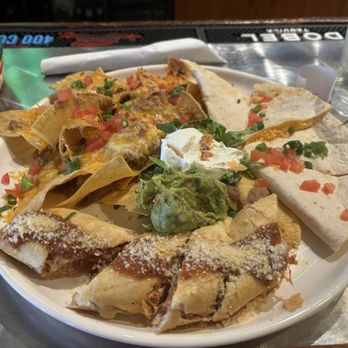 Casa Tequilas - Combo appetizer - Mexican Near Me - Denver, Colorado Casa Tequilas - Combo appetizer - Mexican Near Me - Denver, Colorado