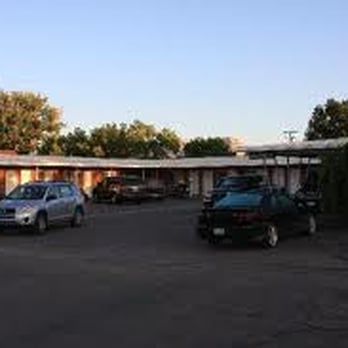 Sleepy Hollow Motel - Hotels Near Me - Green River, Utah Sleepy Hollow Motel - Hotels Near Me - Green River, Utah
