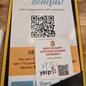 Broken Yolk Cafe - Breakfast & Brunch Near Me - Henderson, Nevada
