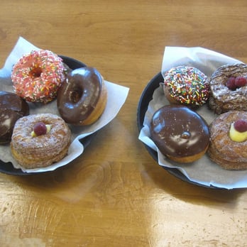 Donutsville - Donuts Near Me - Peoria, Arizona