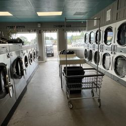 Salida Laundromat