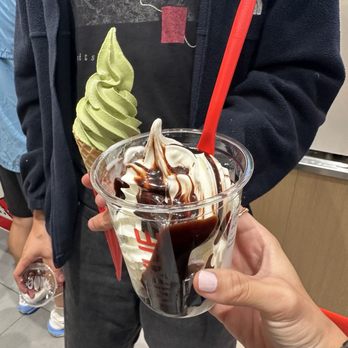 Mixue - Matcha soft serve + chocolate sundae - Bubble Tea Near Me - Irvine, California Mixue - Matcha soft serve + chocolate sundae - Bubble Tea Near Me - Irvine, California