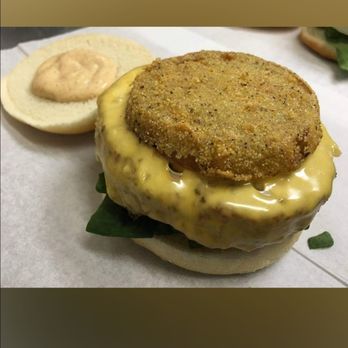 Rhythm & Blues Cafe - Bars Near Me - Forest Park, Illinois