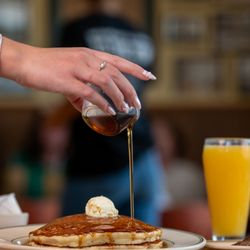 The Midtowner - Warmed maple syrup.