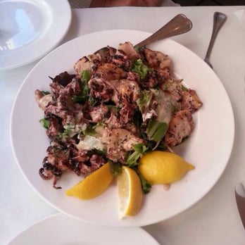 Cafe Santorini - Italian Near Me - Pasadena, California