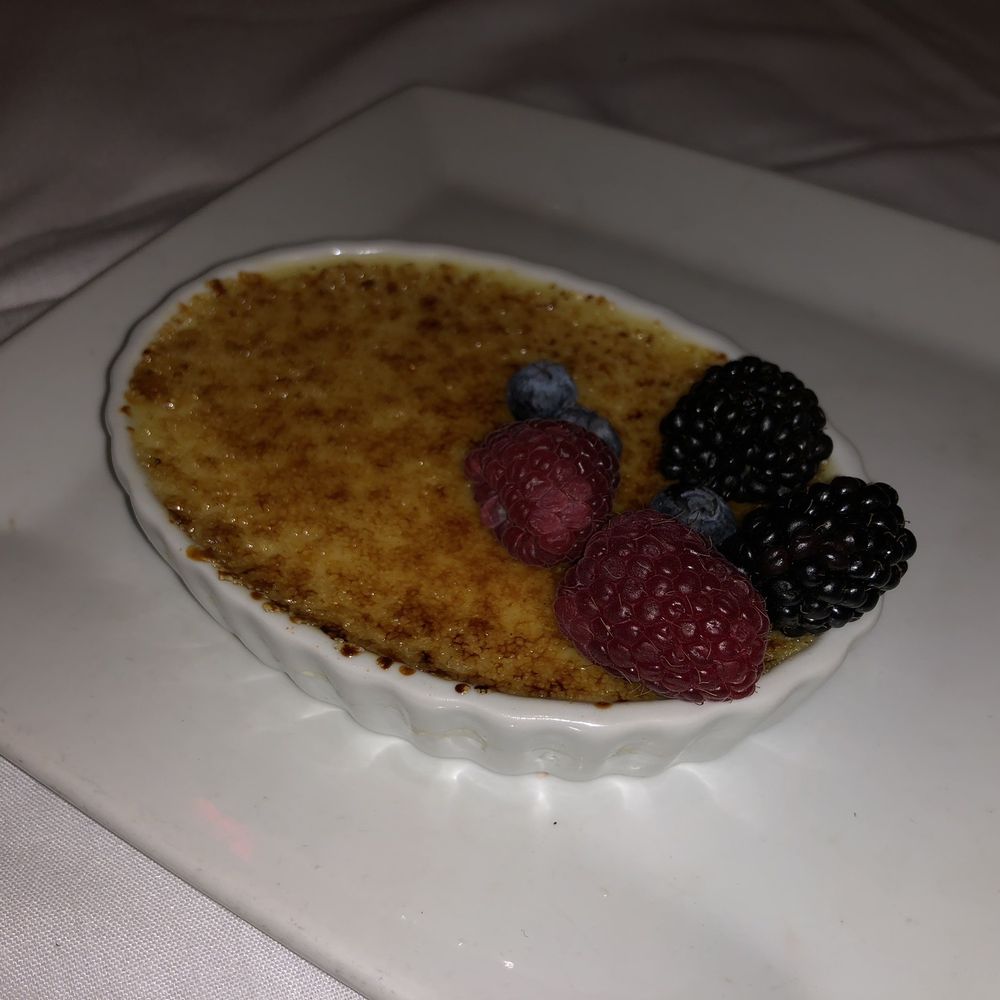Ruth's Chris Steak House - Steakhouses Near Me - Gaithersburg, Maryland