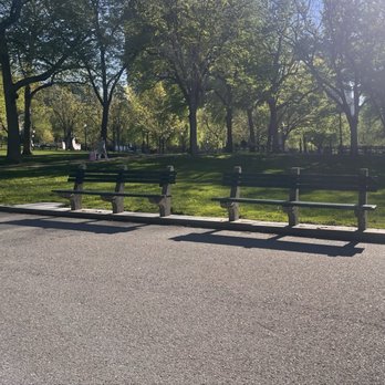 Boston Common - Sitting on a park bench - Parks Near Me - Boston, Massachusetts