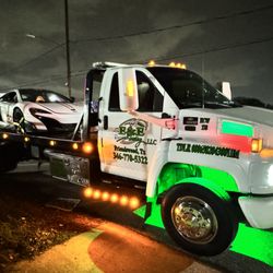E & E Towing
