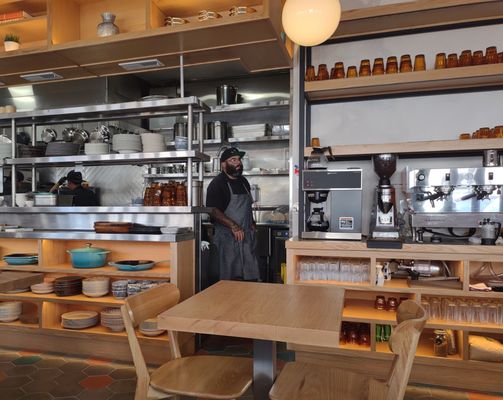 Comedor Nishi by null